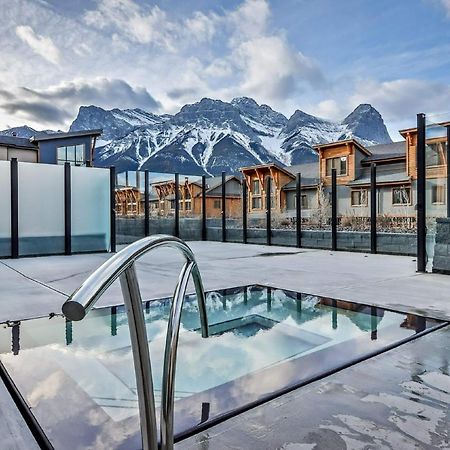 White Spruce Lodge By Spring Creek Vacations Канмор Екстериор снимка