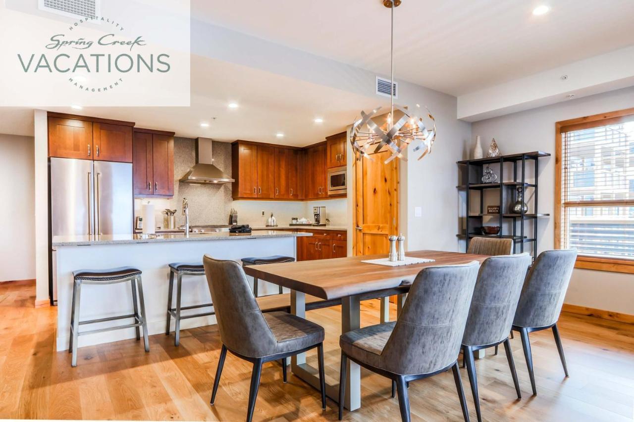 White Spruce Lodge By Spring Creek Vacations Канмор Стая снимка