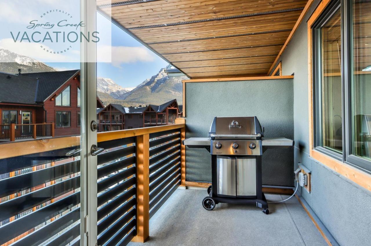 White Spruce Lodge By Spring Creek Vacations Канмор Стая снимка